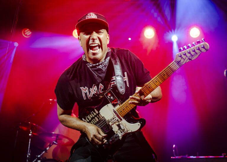 Photographed by @jasonmillerca